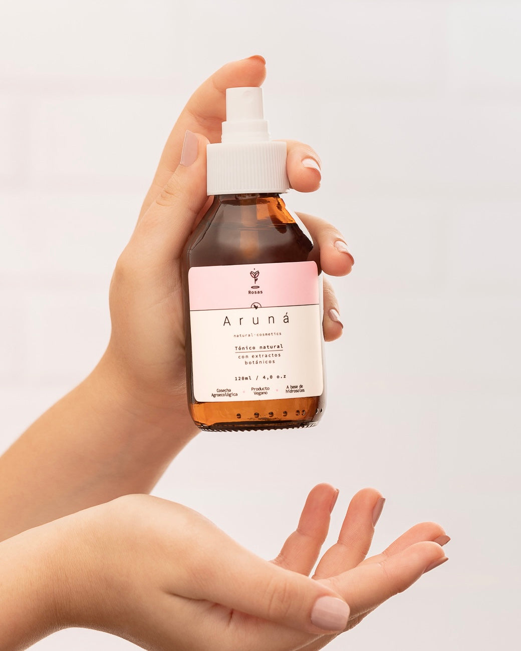 Tónico agua  de rosas Aruná